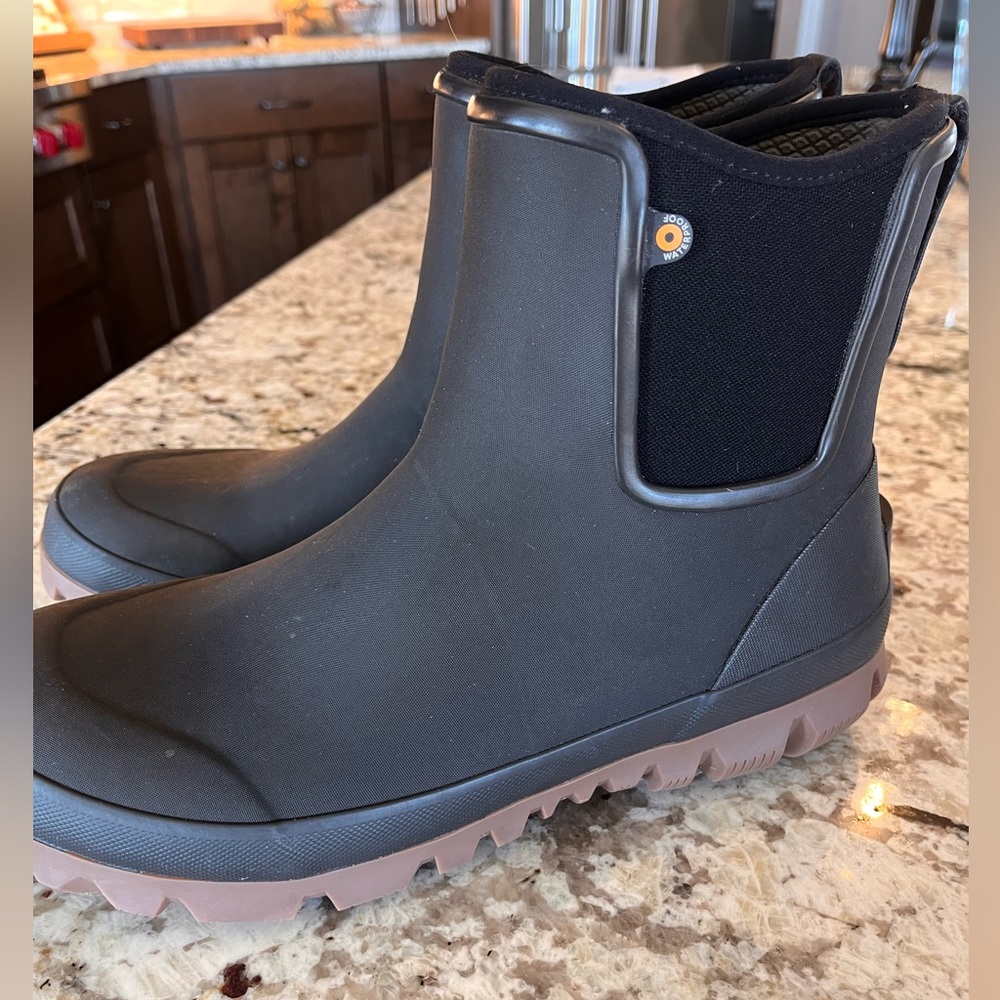 Men’s BOGS boots - great condition!